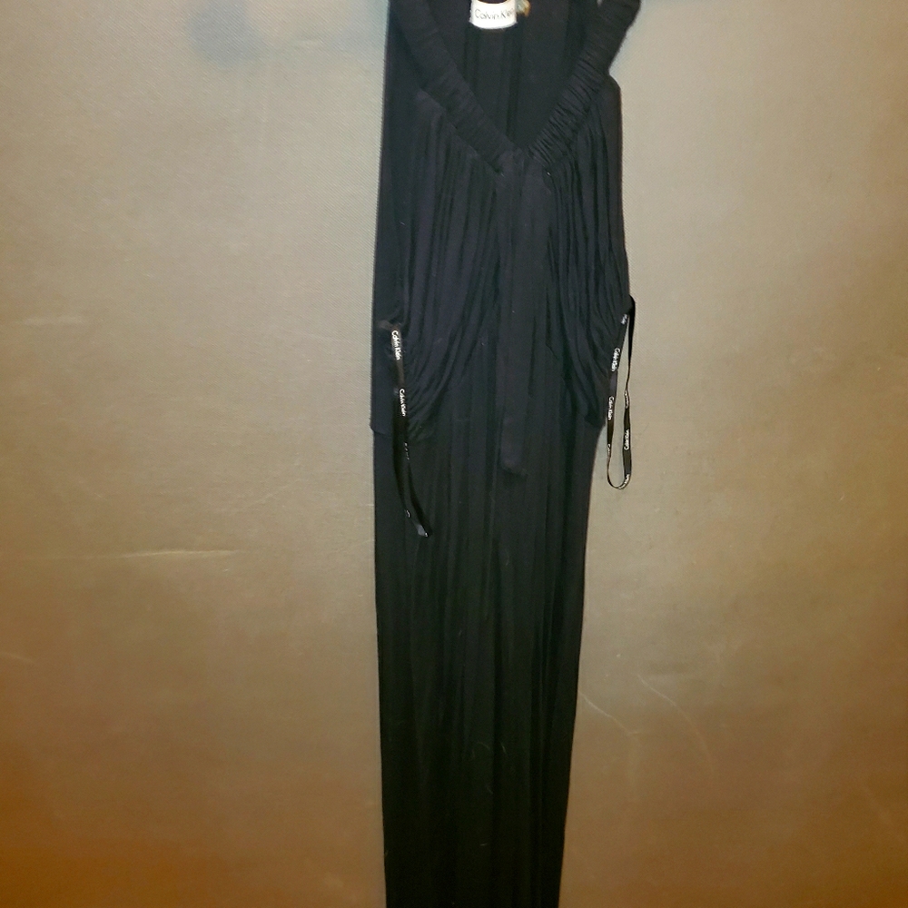 Long black dress